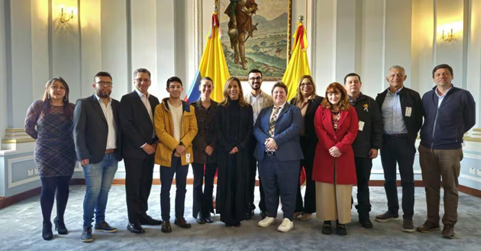Caracol Radio (Colombia): Bogotá fue seleccionada por Bloomberg para usar IA y datos en beneficio de la primera infancia
